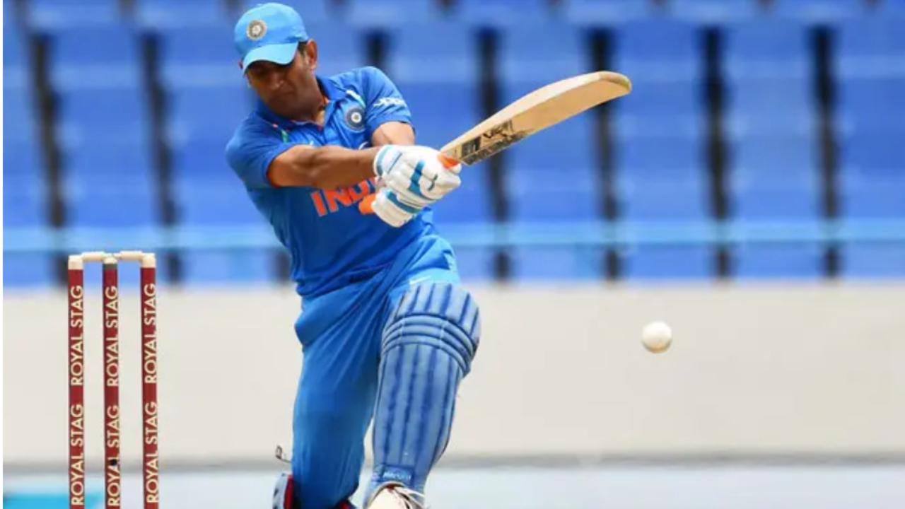 Mahendra Singh Dhoni goes down as one of the most dominant and successful captains in the history of Indian cricket. From his glove work behind the stumps to finishing games for Team India, Dhoni has set an example before the future generations of Indian cricket by showcasing his calm demeanour and cricketing tactics 