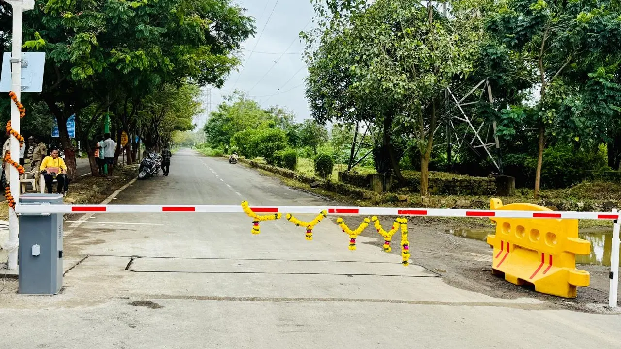 Mumbai University installs 'Boom Barrier System' for campus safety