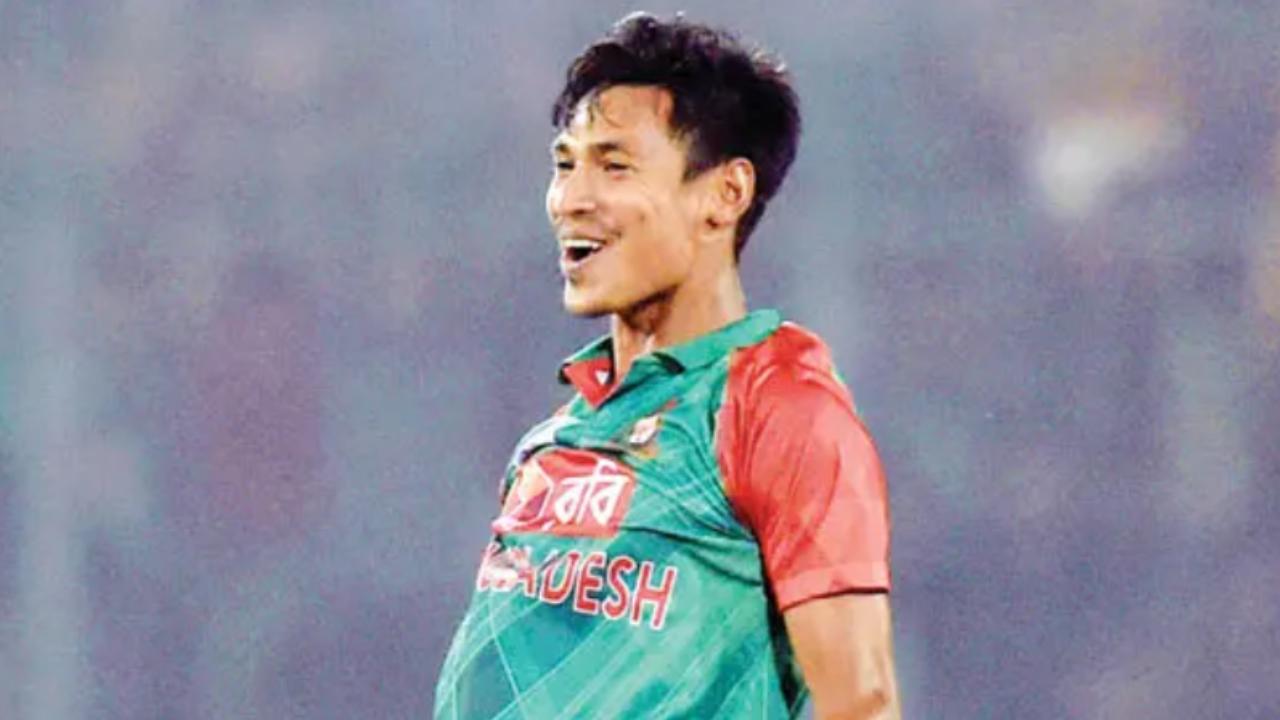 During the third T20I match against Sri Lanka, Bangladesh's spinner Mustafizur Rahman claimed one wicket by conceding 17 runs in four overs (Pic: File Pic)