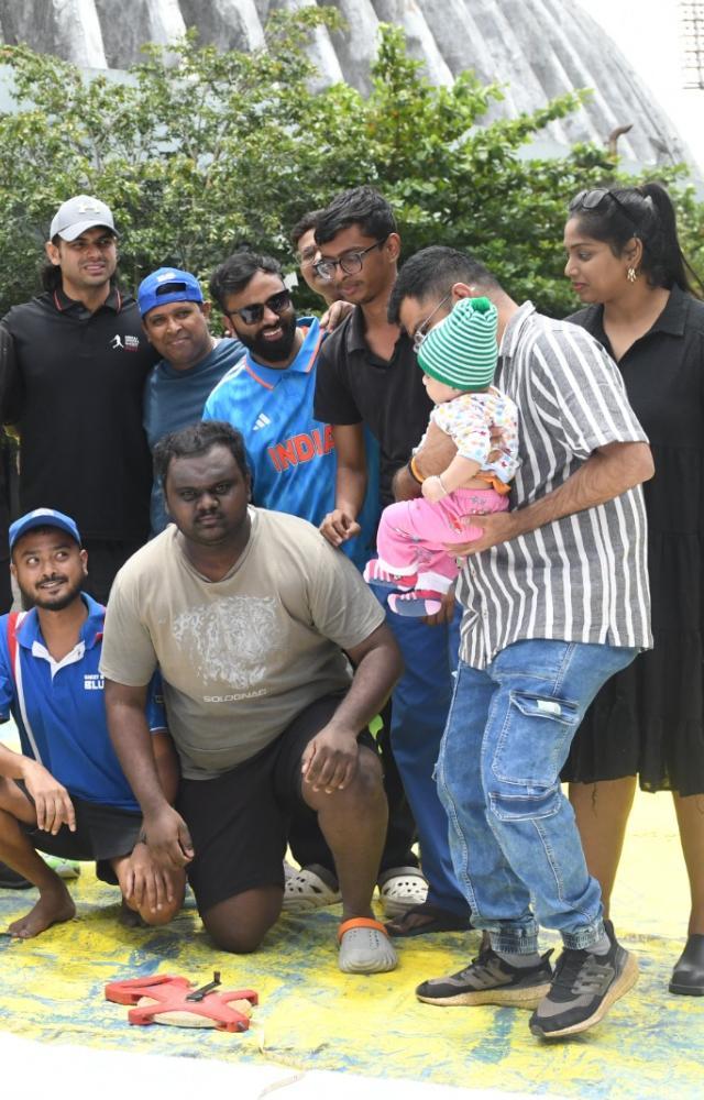 Neeraj`s day out with fans