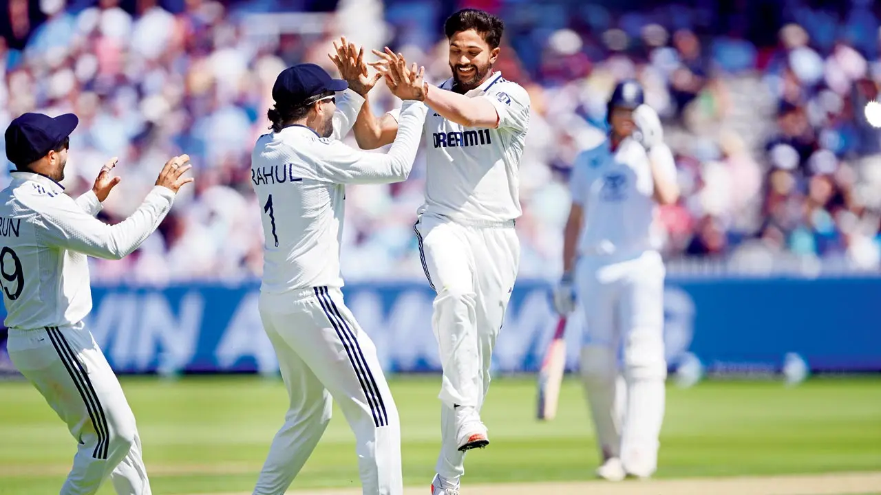 Ind vs Eng 3rd Test: Nitish Kumar Reddy strikes early as pacers keep struggling