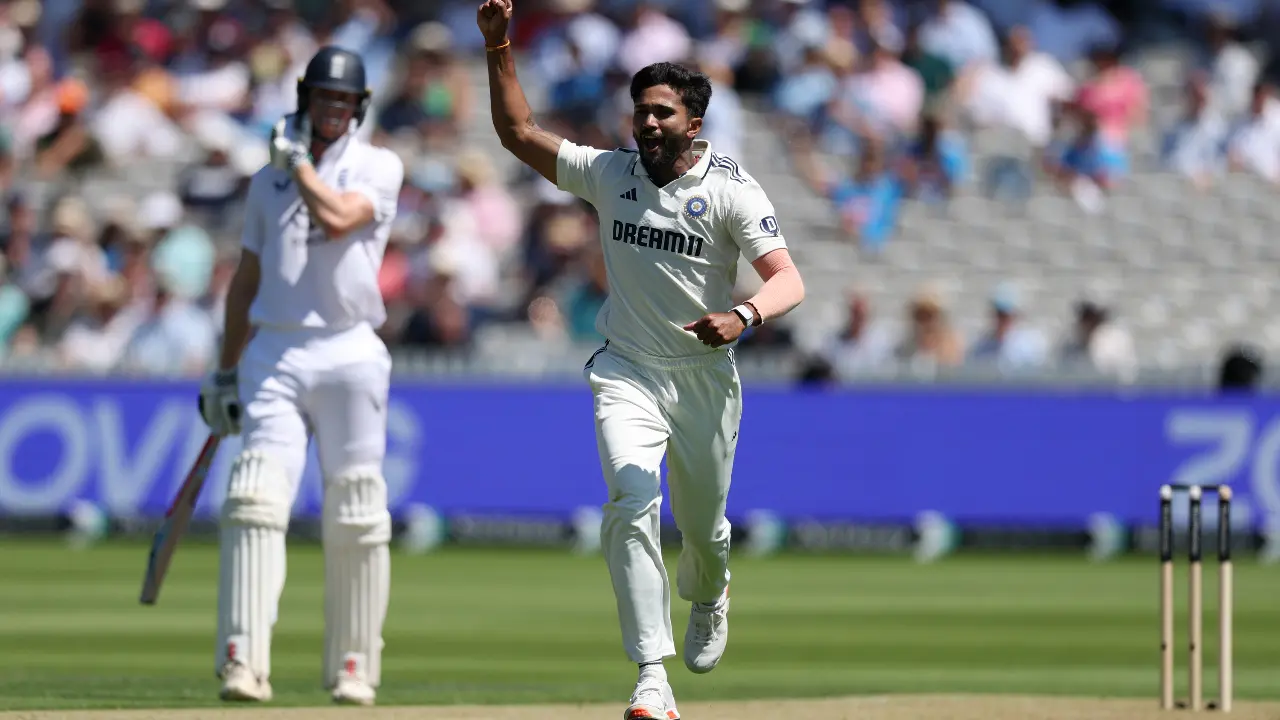 Nitish Reddy’s twin strikes rock England as both openers fall in one over