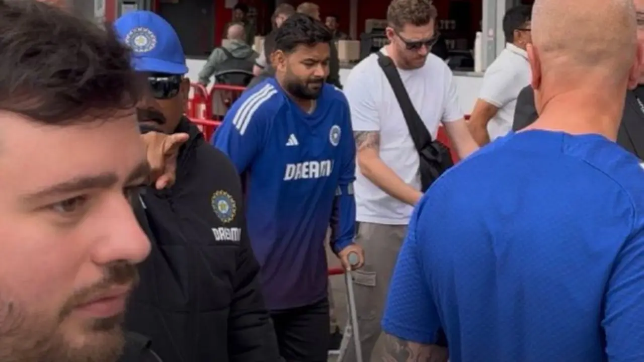 Rishabh Pant arrives at Old Trafford on crutches, likely to bat