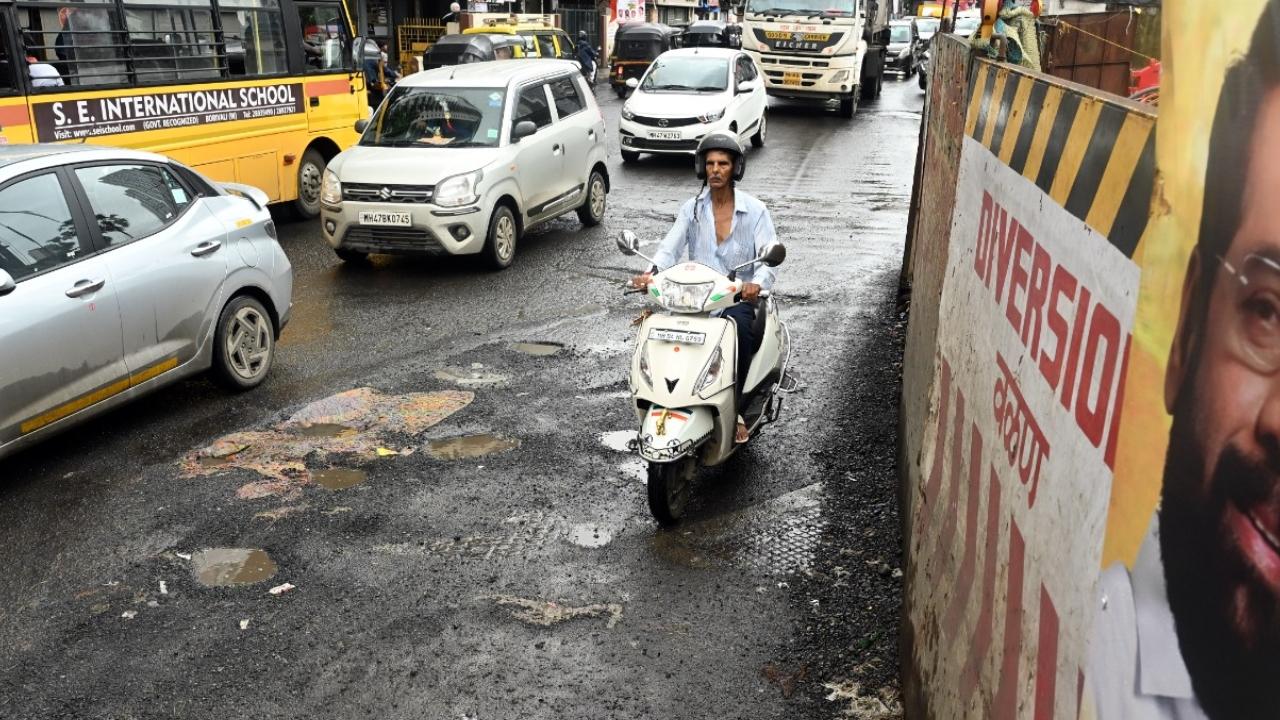 The Pothole Quickfix application requires only three to four clicks for citizens to register complaints, an official said