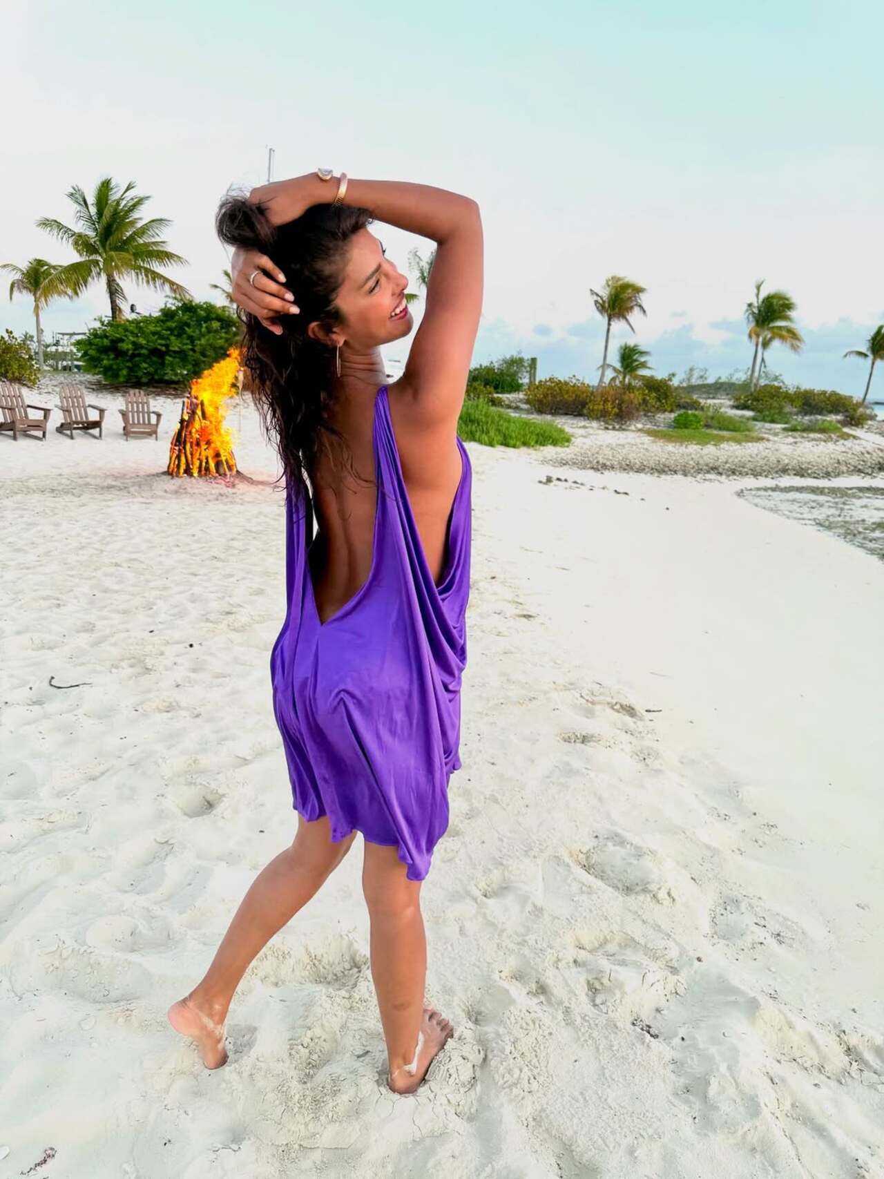 Priyanka keeps it chic yet elegant with her beach dress, the actress is busy enjoying the sea time