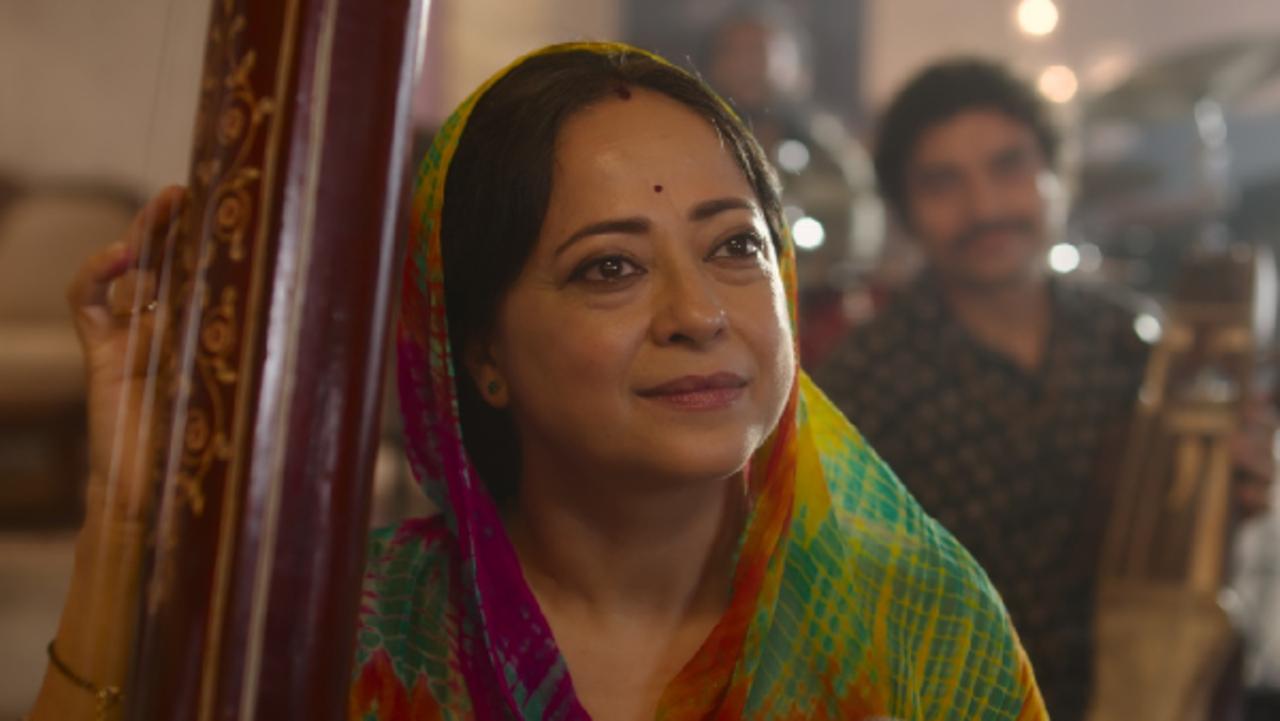 Sheeba Chaddha as Manthara
Sheeba Chaddha plays Manthara, Kaikeyi’s cunning maid who manipulates her into demanding Ram’s exile to secure the throne for Bharat