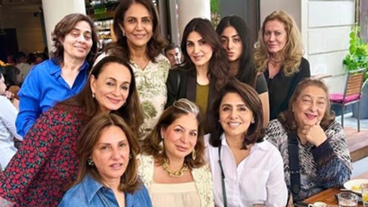 Riddhima posts new photo from Neetu Kapoor's birthday bash in London