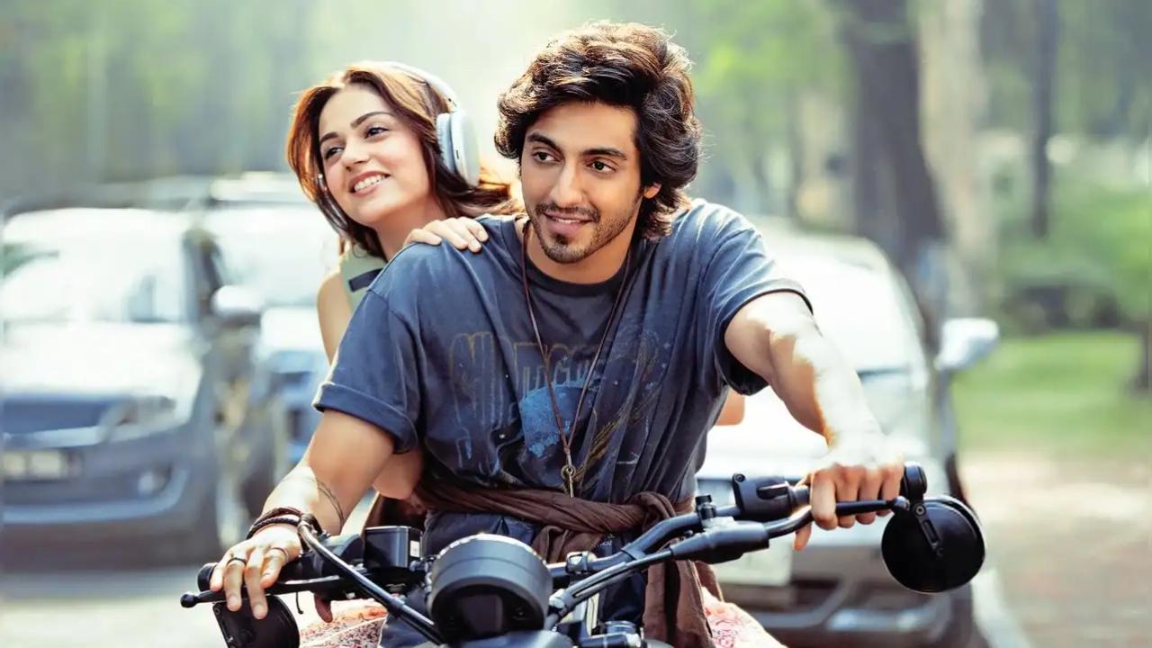 Ahaan Panday and Aneet Padda starrer Saiyaara is roaring at the box office, with the film receiving rave reviews. After an impressive opening day, it has also shattered records with it's opening weekend collection os Rs 84 crores. Read full story here