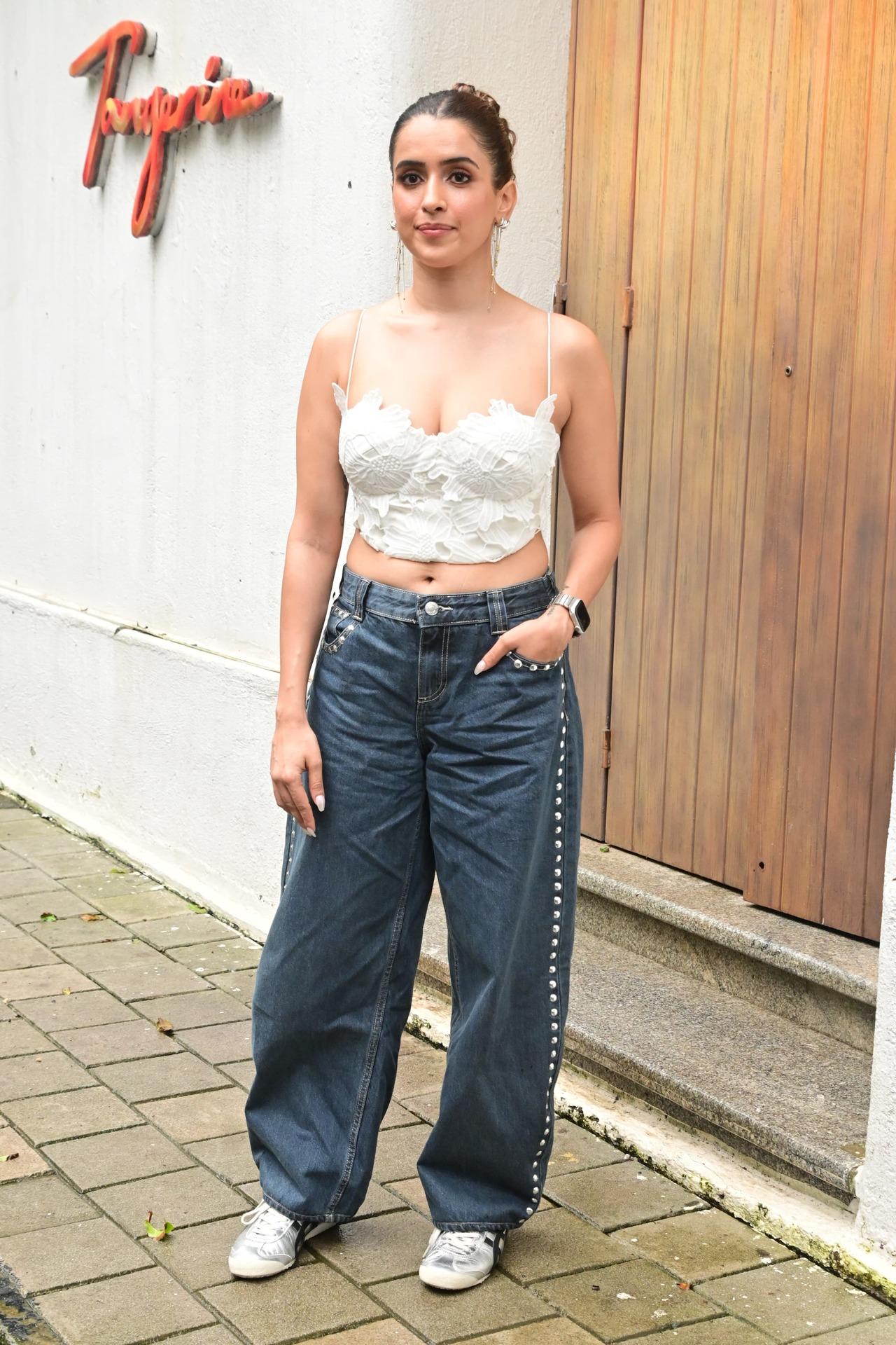 Actress Sanya Malhotra was spotted outside her dance class. The diva garnered immense praise for her stint in movie Mrs for her acting chops.
