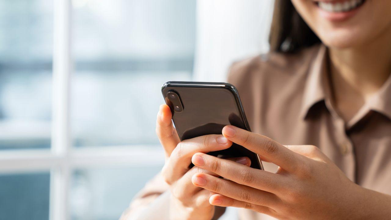 Government issues social media guidelines for employees to curb misinformation