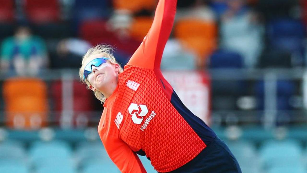 Later, spin all-rounder Sophie Ecclestone removed two quick wickets of Harleen Deol and skipper Harmanpreet Kaur (Pic: X/@ICC)