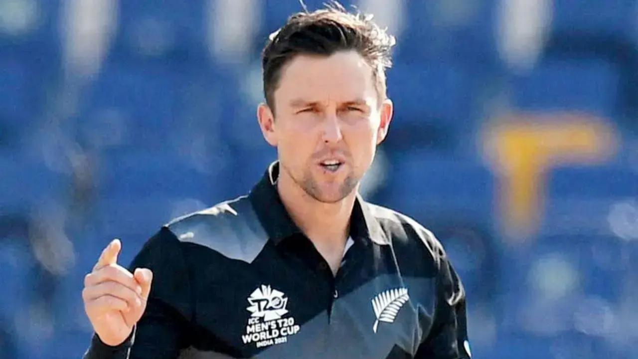 Known for his fierce pace and ability to strike early wickets, Trent Boult has achieved the feat of becoming the fastest New Zealand player to register 200 ODI wickets. The Kiwi took 107 matches to reach the feat in the format