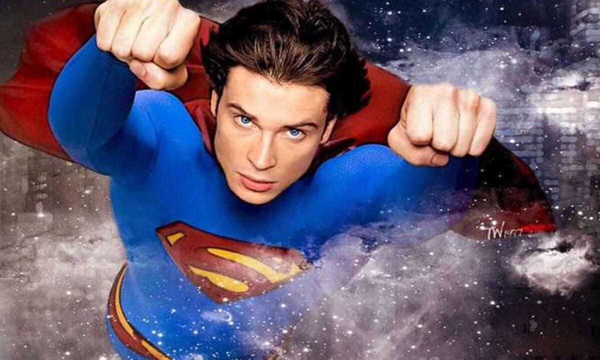 Tom Welling
Tom Welling played the superhero for over a decade. He appeared as Clark Kent and Superman on Smallville between 2001 to 2011. Later, he even returned in 2019 in an episode of Batwoman for the Arrowverse crossover event 'Crisis on Infinite Earths.'