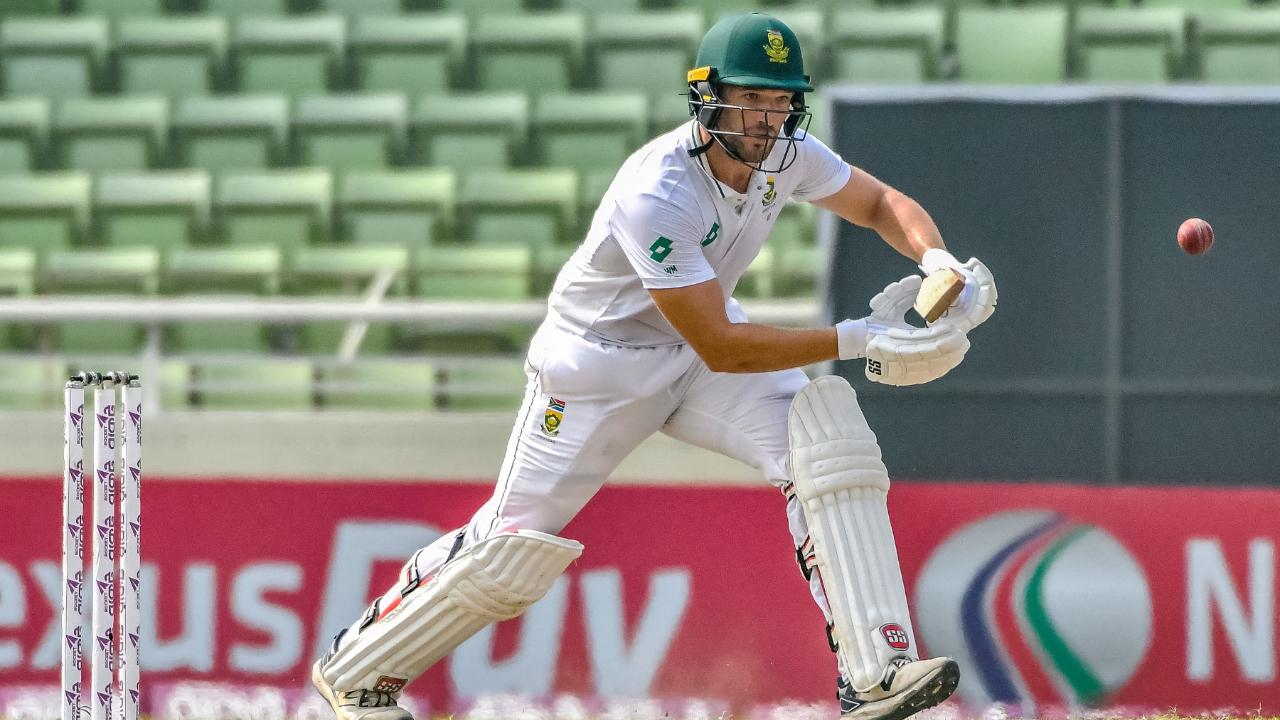 His knock of 264 runs also became the highest score by a South African in a single day of a Test match. In addition, he hit the second-fastest double century by a South African player