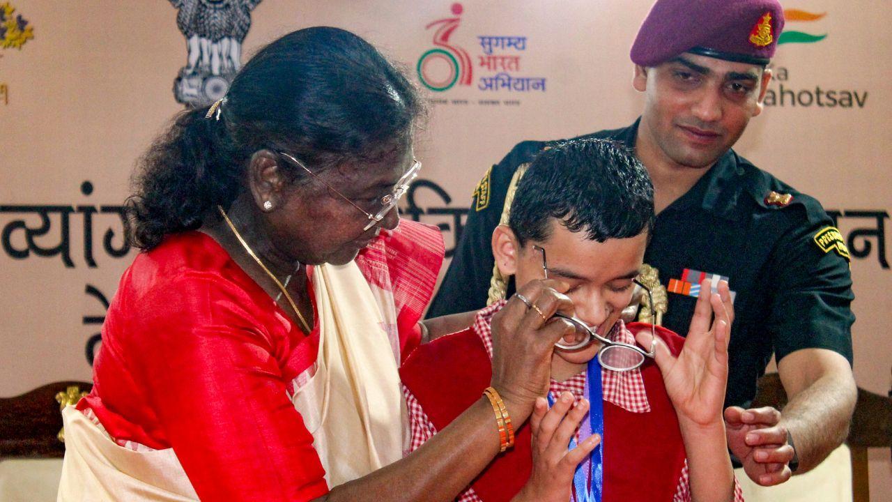 IN PHOTOS: Visually impaired children celebrate President Murmu's 67th birthday
