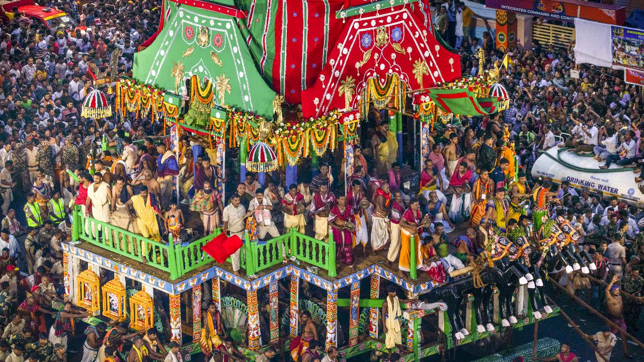 Thousands of people pulled the ropes attached with chariots of Lord Jagannath and his sibling deities as the Rath Yatra festival began in Puri on Friday