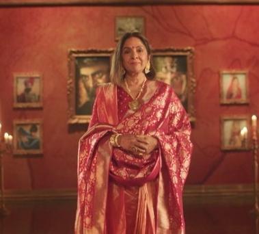Neena Gupta exudes effortless royalty in this look from one of her shows. The gorgeous Banarsi dupatta with gold zari work, and the way she carries it is pure fashion. 