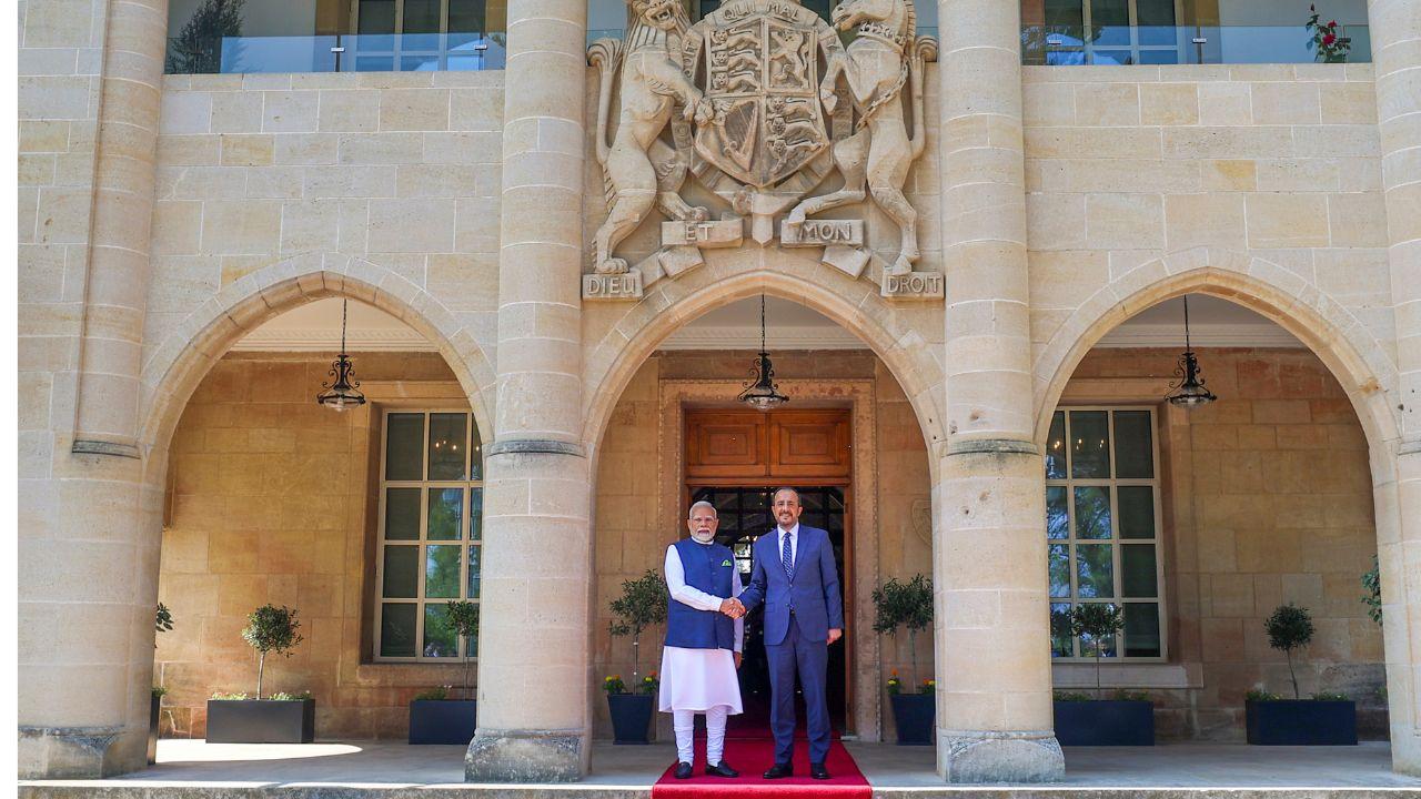 Christodoulides welcomed PM Modi to the Presidential Palace in Nicosia earlier today. The Cypriot President and PM Modi introduced each other to the delegates from their respective countries.