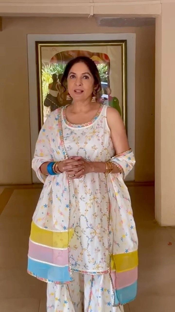 Name someone who can ace the Indo-Western looks at the age of 60+ better than Neena, we'll wait!  The way she carries the sharara pants, the sleeveless kurta and the colour-pop dupatta is too graceful. 