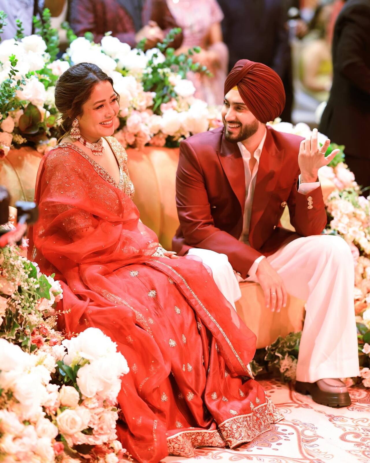 Another glimpse from #NehuPreet’s wedding—Neha and Rohanpreet looked nothing short of regal in rich shades of red. Get yourself someone who looks at you the way Rohanpreet looks at Neha!