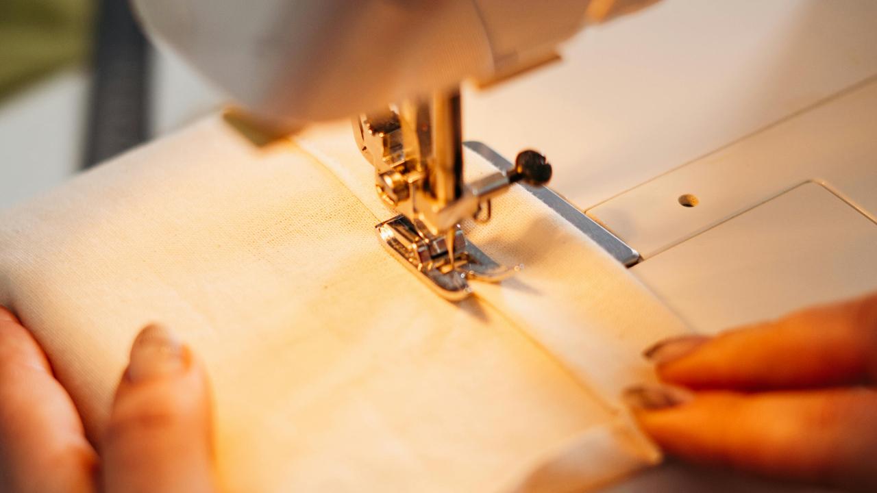 Choose 'repair' over 'reject'
Minor adjustments and repair tricks like sewing buttons or fixing a hem can breathe new life into a garment and extend its lifespan. Clothing pieces should not be discarded over tiny flaws