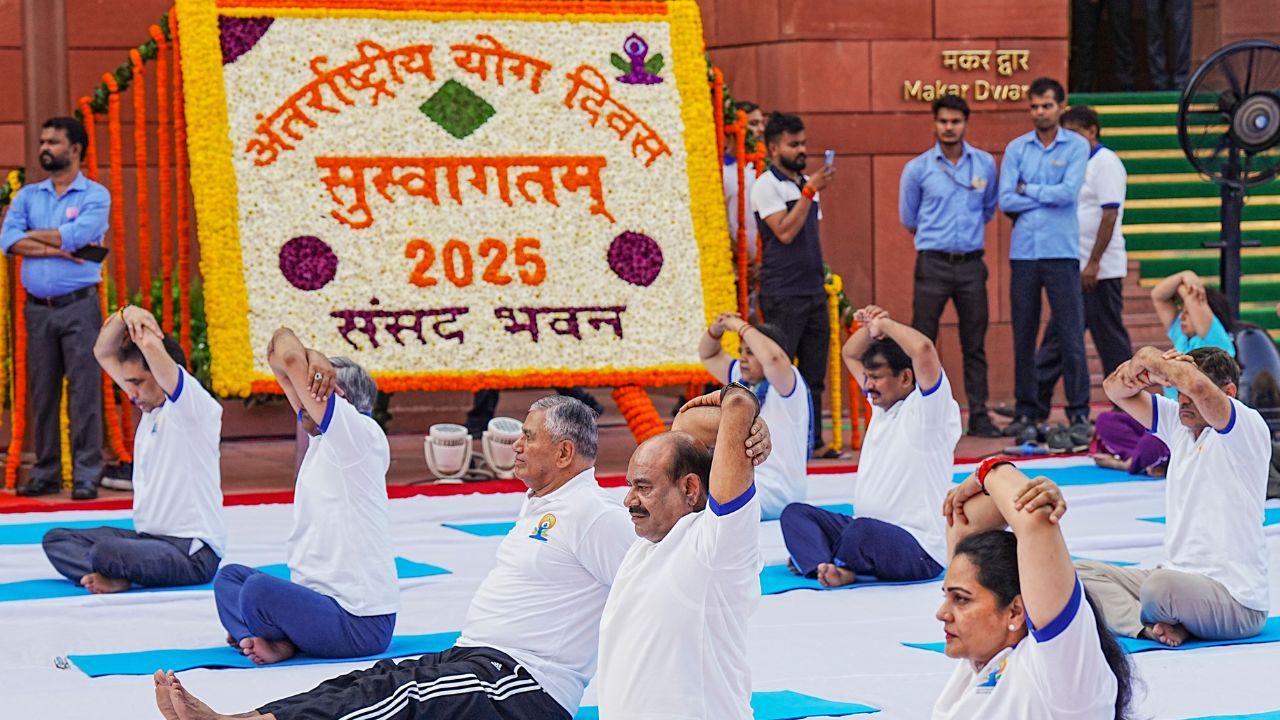A number of Union ministers, governors and chief ministers performed yoga asanas in different corners of the country.