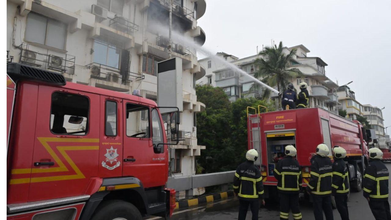 Multiple fire engines from the Mumbai Fire Brigade were rushed to the spot to make sure that the situation at Marine Drive came under control as soon as possible.