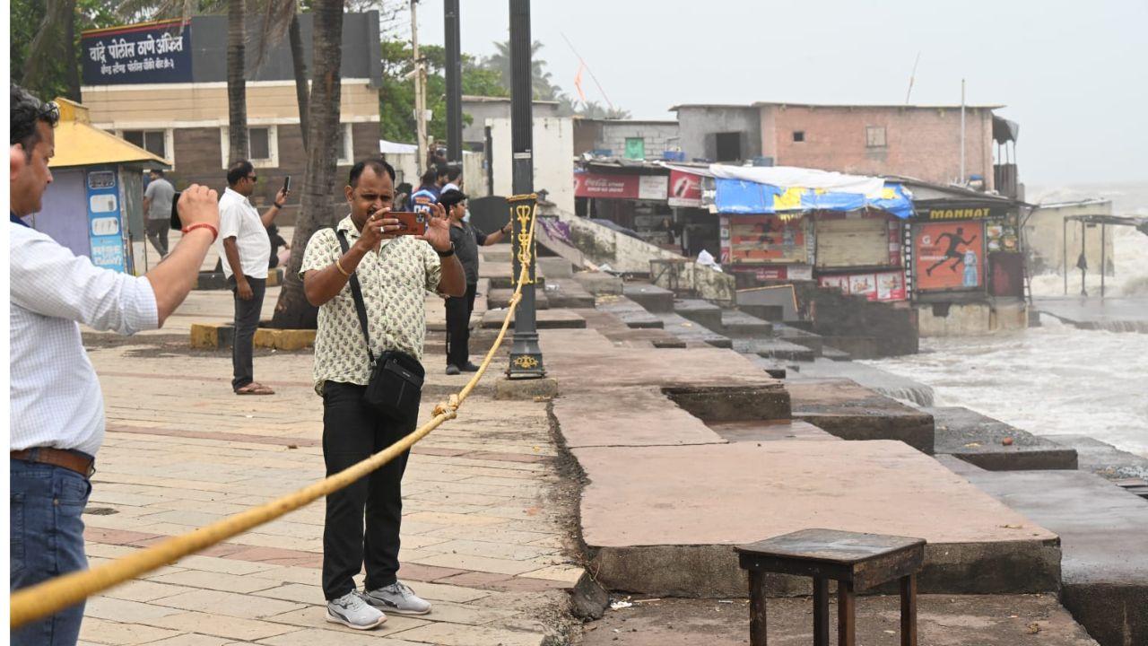 People have been advised to enjoy the beaches and coastal sites within the restriction to make sure that they remain safe amid the high tide alerts.