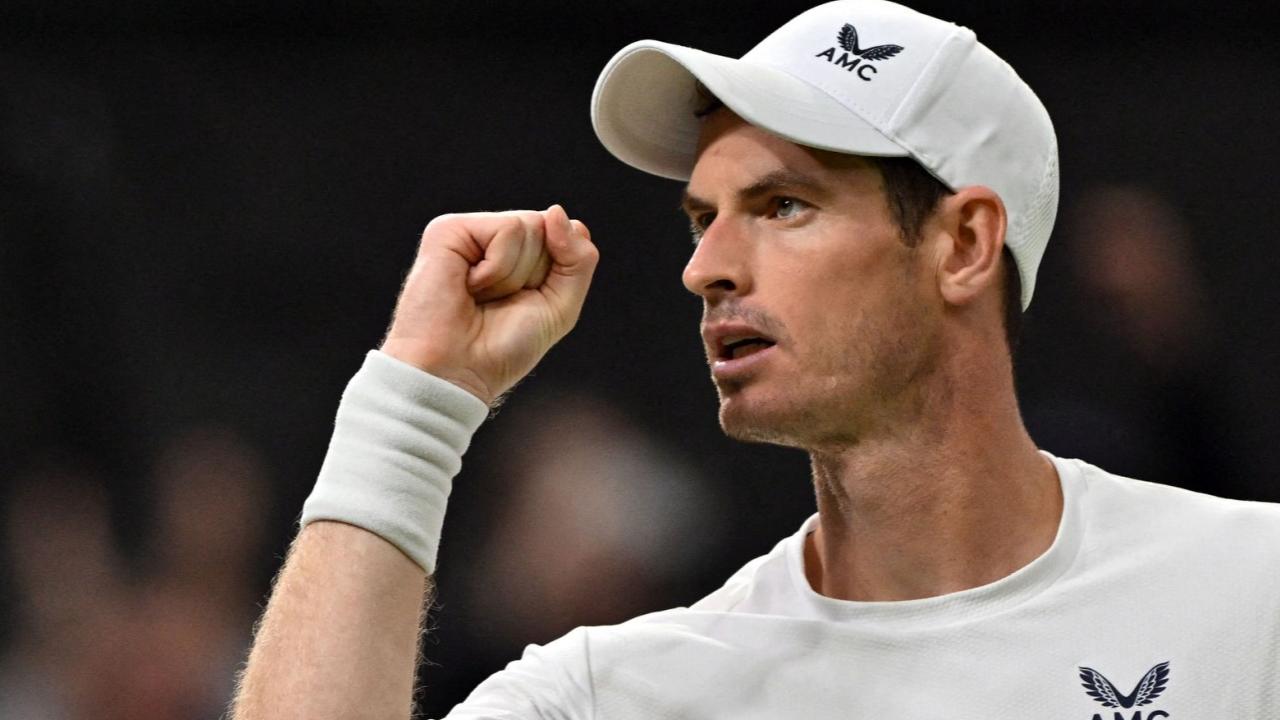 Andy Murray joins talks to design his statue for Wimbledon anniversary