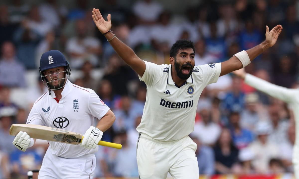 Bumrah’s absence points to rest for 2nd Test
Perhaps the most significant takeaway from the initial nets was the absence of Jasprit Bumrah and Prasidh Krishna. Prior to the series, it had been indicated that Bumrah would not feature in every match to manage his workload. However, after India’s defeat in the first Test, speculation arose whether this plan might be reconsidered. The fact that Bumrah skipped the first practice session strongly suggests he will be rested for the second Test, staying aligned with the original strategy.
