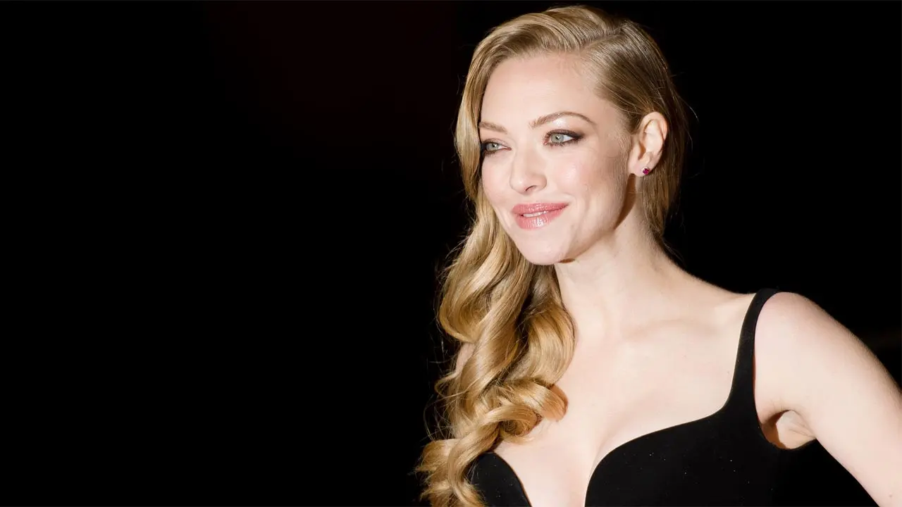 Amanda Seyfried calls out Paramount over unpaid Mean Girls merchandise