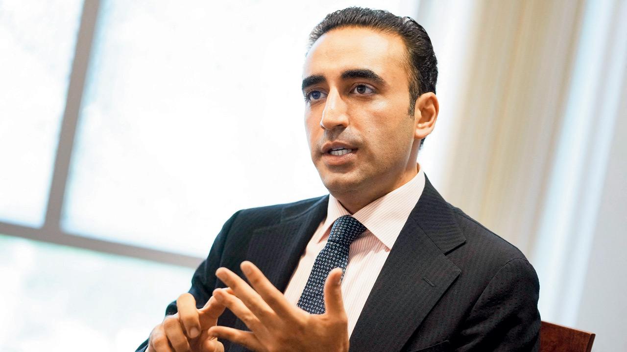 Bhutto urges India to resume negotiations