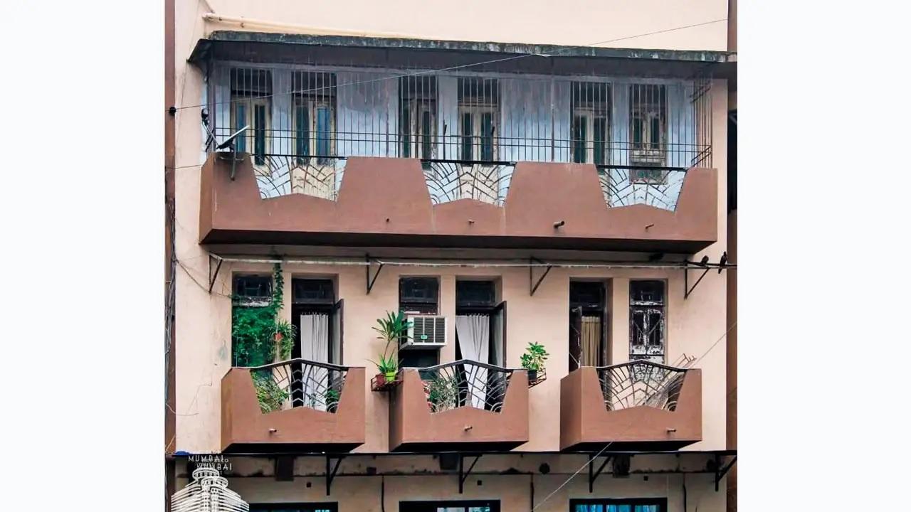 Byculla’s residential beautiesYou would think Marine Drive cornered the Art Deco market, but Byculla has its secret stash — three architectural gems that will delight design nerds. You don’t need to get in to enjoy these buildings; a slow walk and an eye for detail is all you need.
Ebrahim Mansion: Bold geometric patterns, metal grille, speedlines, and its nameplate — all classic Deco motifs that fit right into Mumbai’s style.WHERE: Next to Saboo Siddique College, Nagpada, Byculla
Noman Villa: The clean lines, symmetry, and stepped patterns of early Deco architecture. Think: corner balconies and eyebrows, complete with a nameplate typical of those times.WHERE: 8, Shepherd Rd, Police Colony, New Nagpada, Byculla
Fine Palace: This one’s the showstopper. With sunburst grills, tropical imagery, and the occasional sea wave motif, it’s a fine example of how Art Deco blended international style with local themes. WHERE: Sir Jamshedji Jeejeebhoy Rd, New Nagpada, Byculla