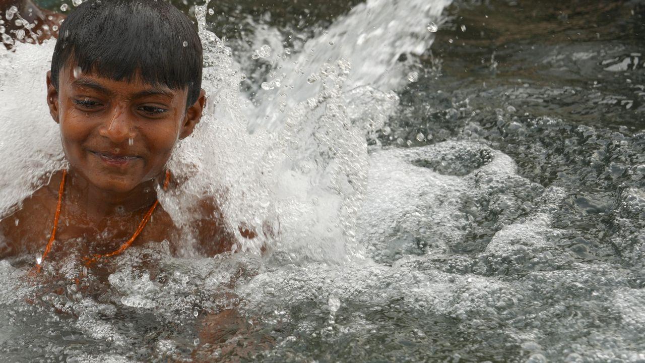 However a red alert signifies a critical 'take action' warning, advising people to avoid exposure to the heat, drink plenty of fluids, and reduce outdoor activities. It highlights a very high risk of heat illness and heat stroke for people of all ages, urging caution for vulnerable individuals
