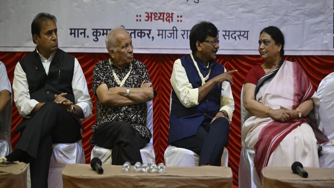 Former Maharashtra Home Minister and NCP leader Anil Deshmukh was also present at the event  