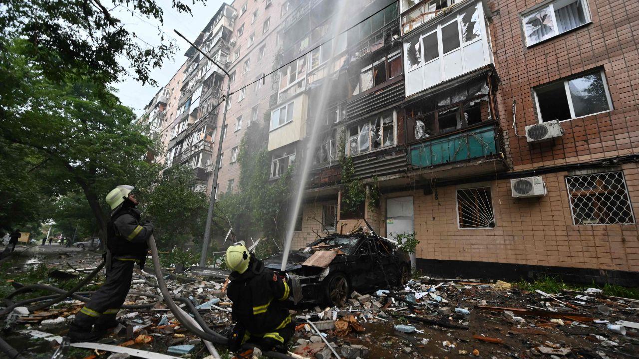 Kharkiv's regional governor Oleh Syniehubov said two districts in the city were struck with three missiles, five aerial glide bombs and 48 drones, as reported by AP