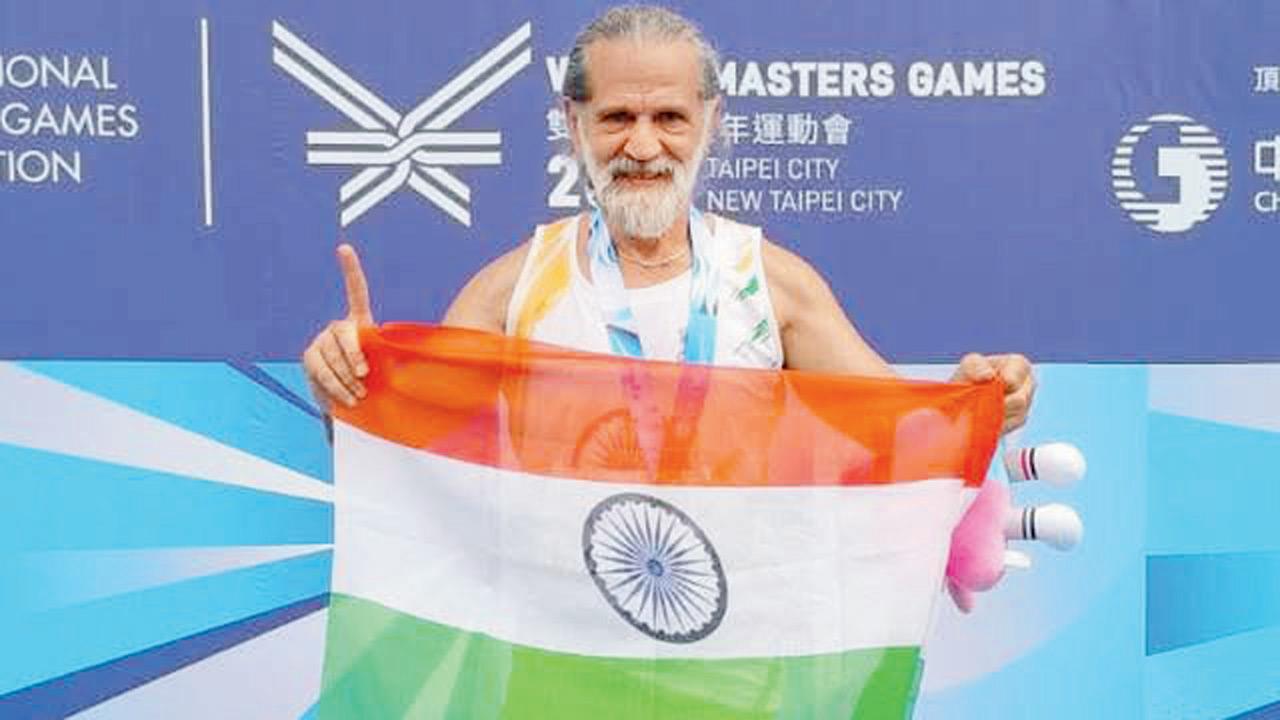 Vasania with the Indian National Flag at the World Masters in Taipei