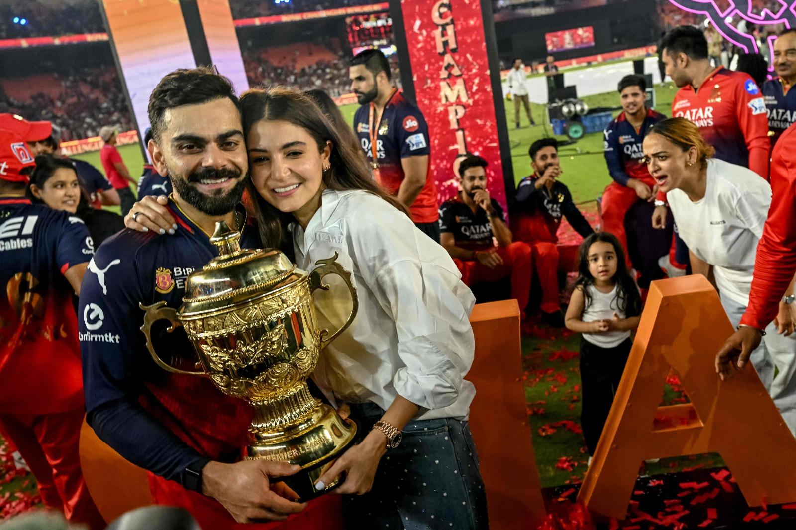 Virat’s best wins in one frame: RCB’s IPL 2025 trophy after 18 years and Anushka Sharma—the woman who gave him all his happiness. This moment is unforgettable—started together, ended together, and bound by love forevermore