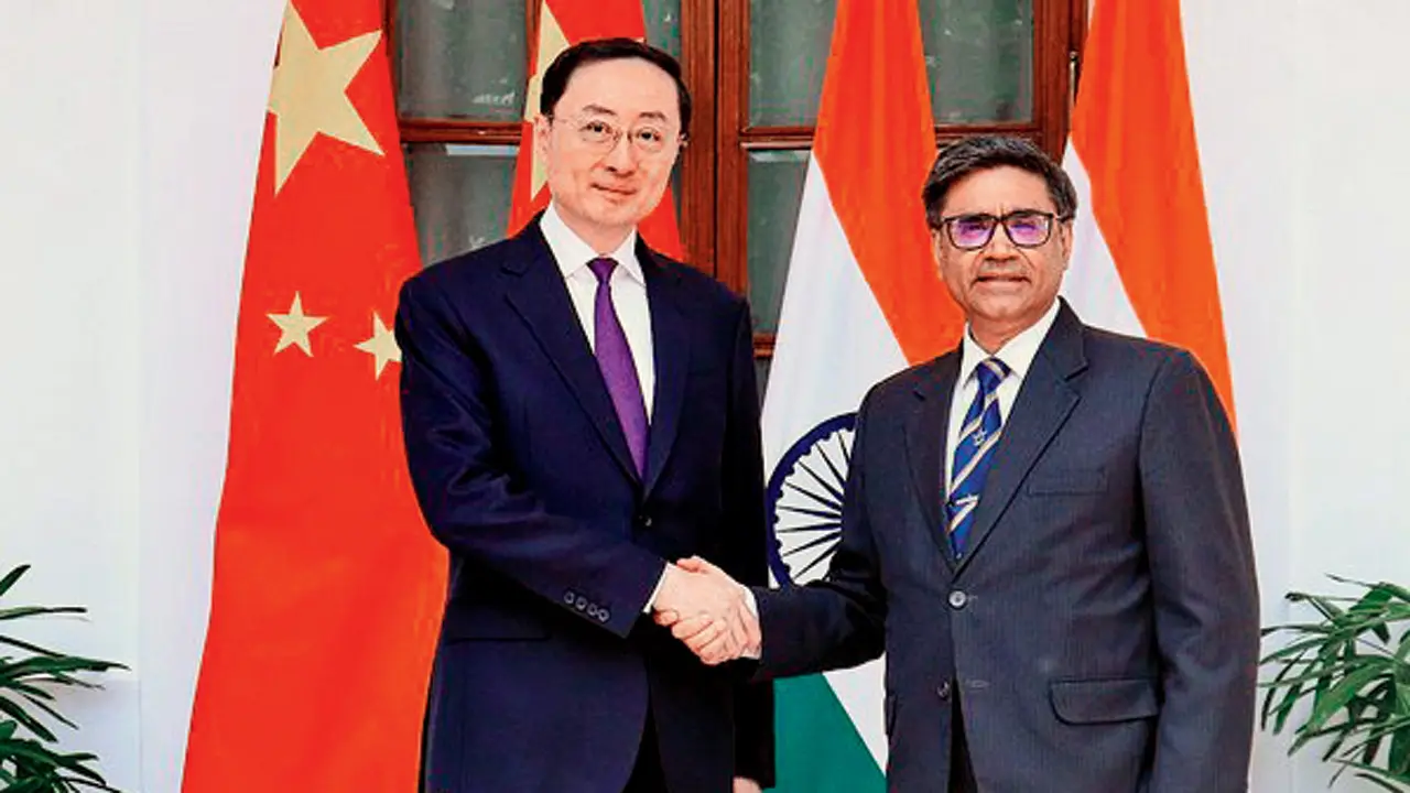 India, China agree to rebuild ties, resume air services