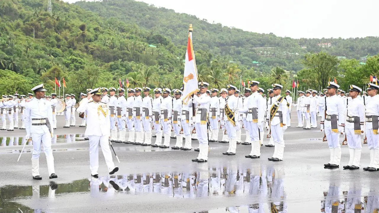 IN PHOTOS: 186 trainees graduate from Indian Naval Academy 
