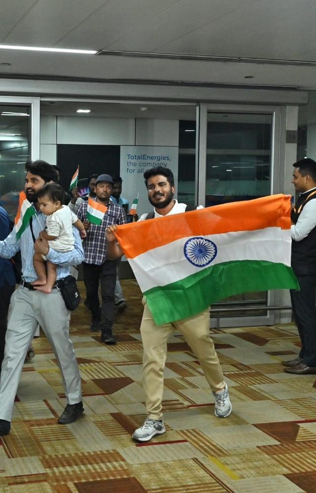 Indian Embassy in Iran begins to phase down evacuation