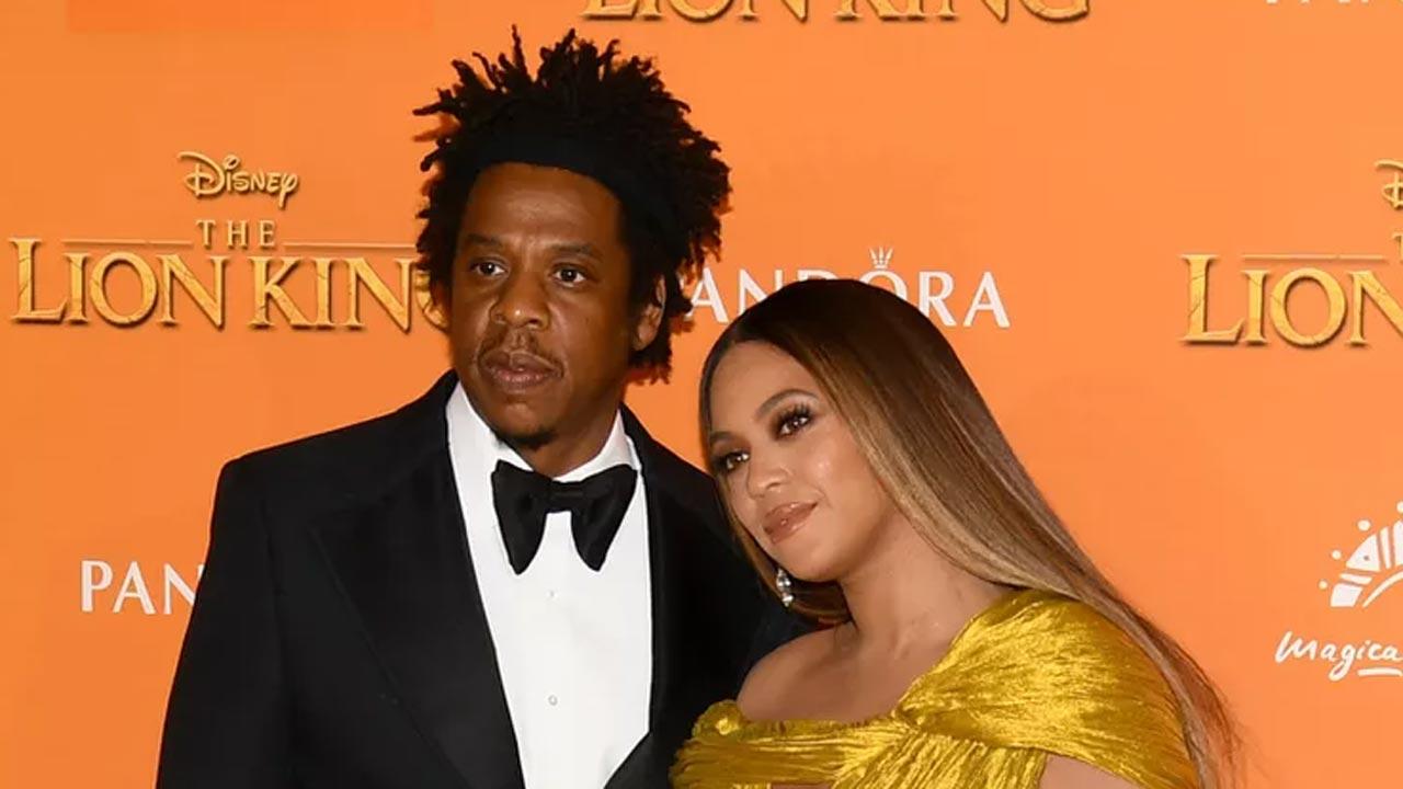 Jay-Z`s surprise appearance at Beyonce`s Paris concert is iconic