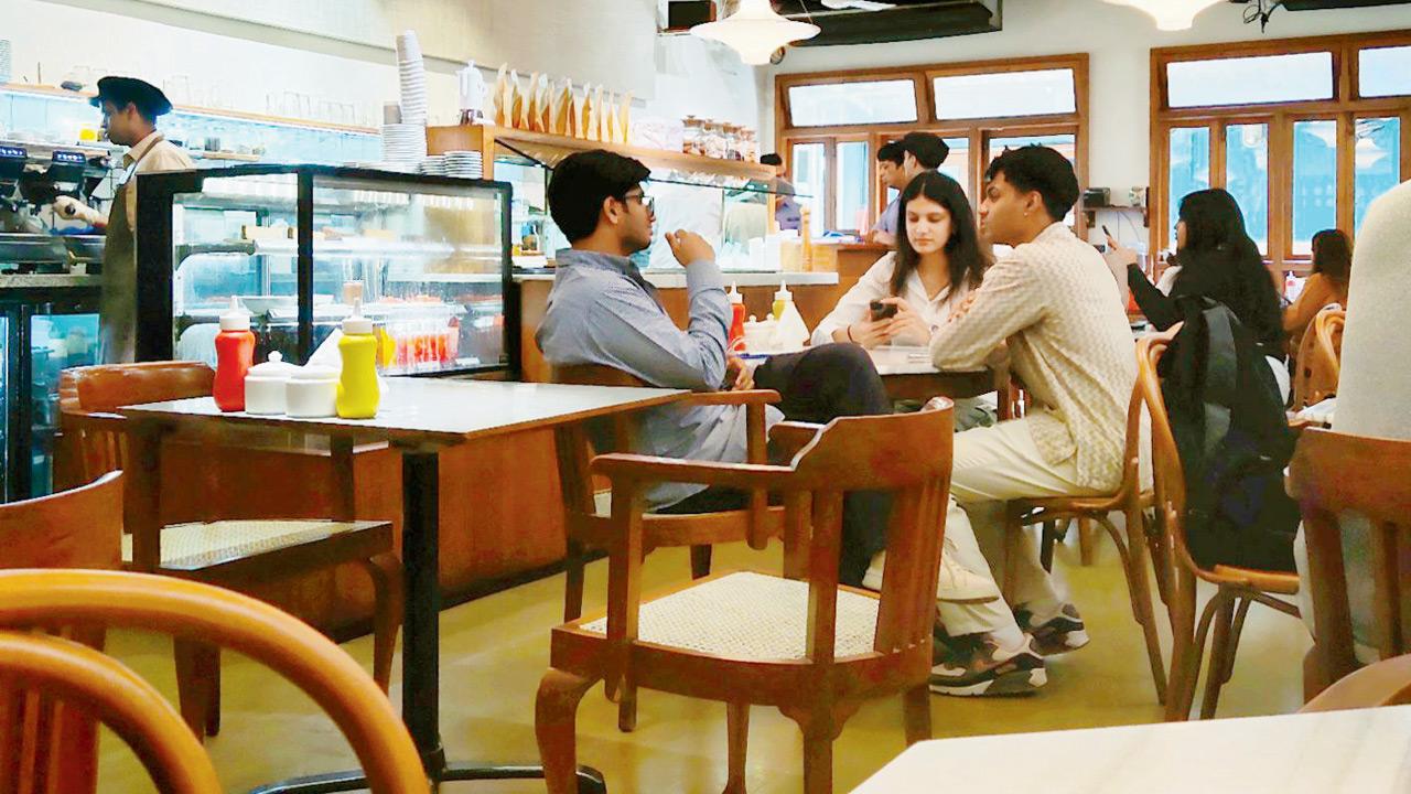 Kala Ghoda Cafe