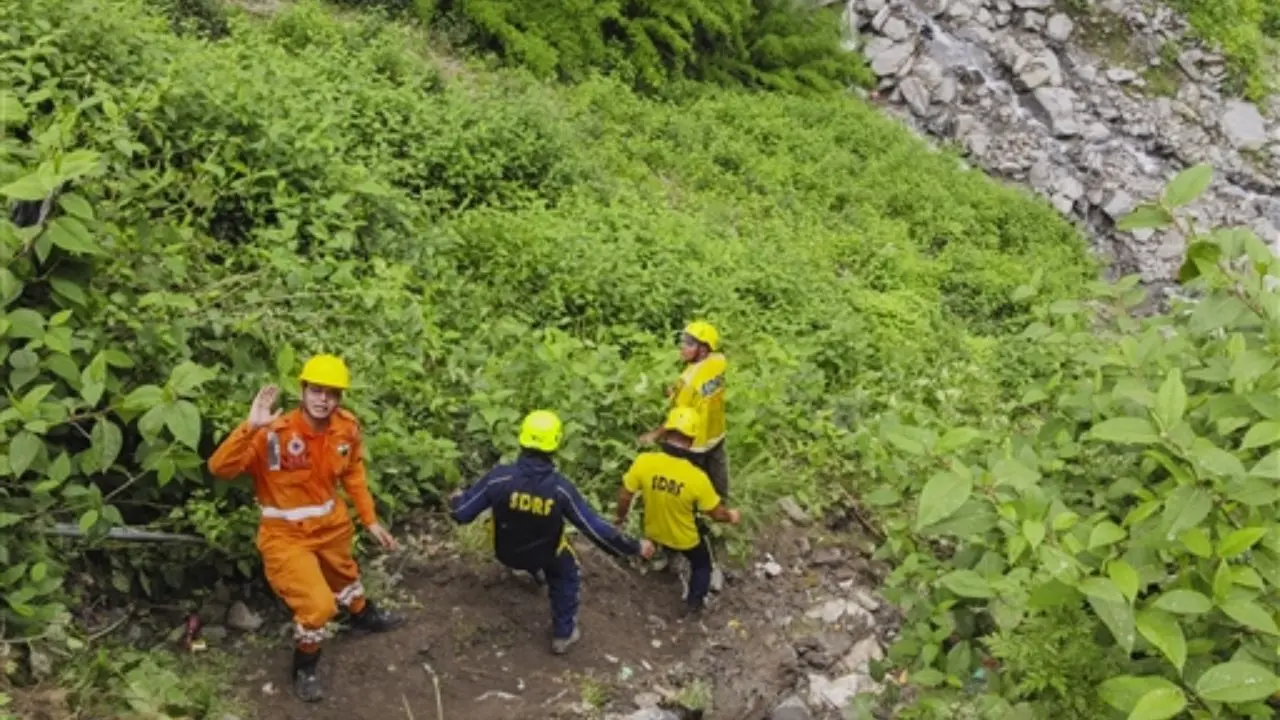 Two palanquin carriers killed in landslide on Kedarnath trek route