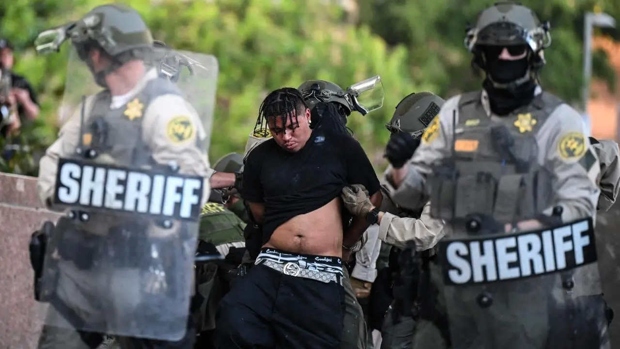 US National Guard detains anti-ICE protesters in LA amid rising tensions
