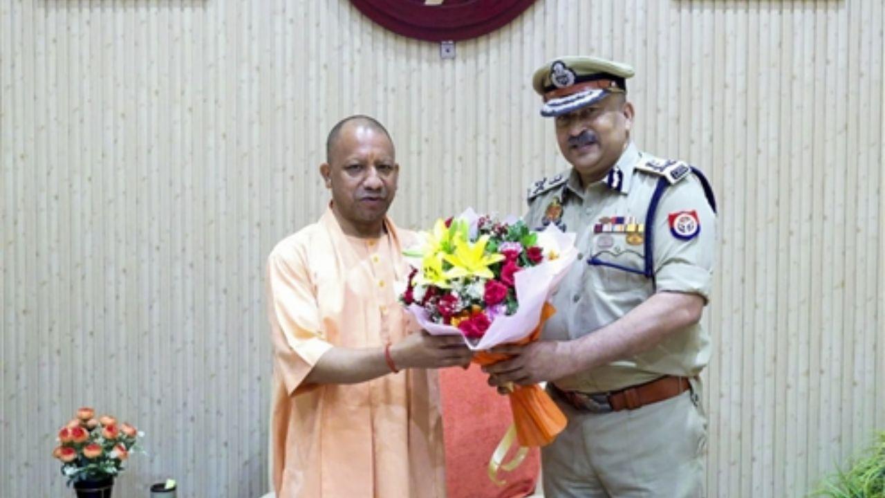 Acting DGP Rajeev Krishna met Uttar Pradesh Chief Minister Yogi Adityanath in Lucknow. The DGP said it is a huge responsibility and he is committed to taking Uttar Pradesh Police to unprecedented heights of excellence