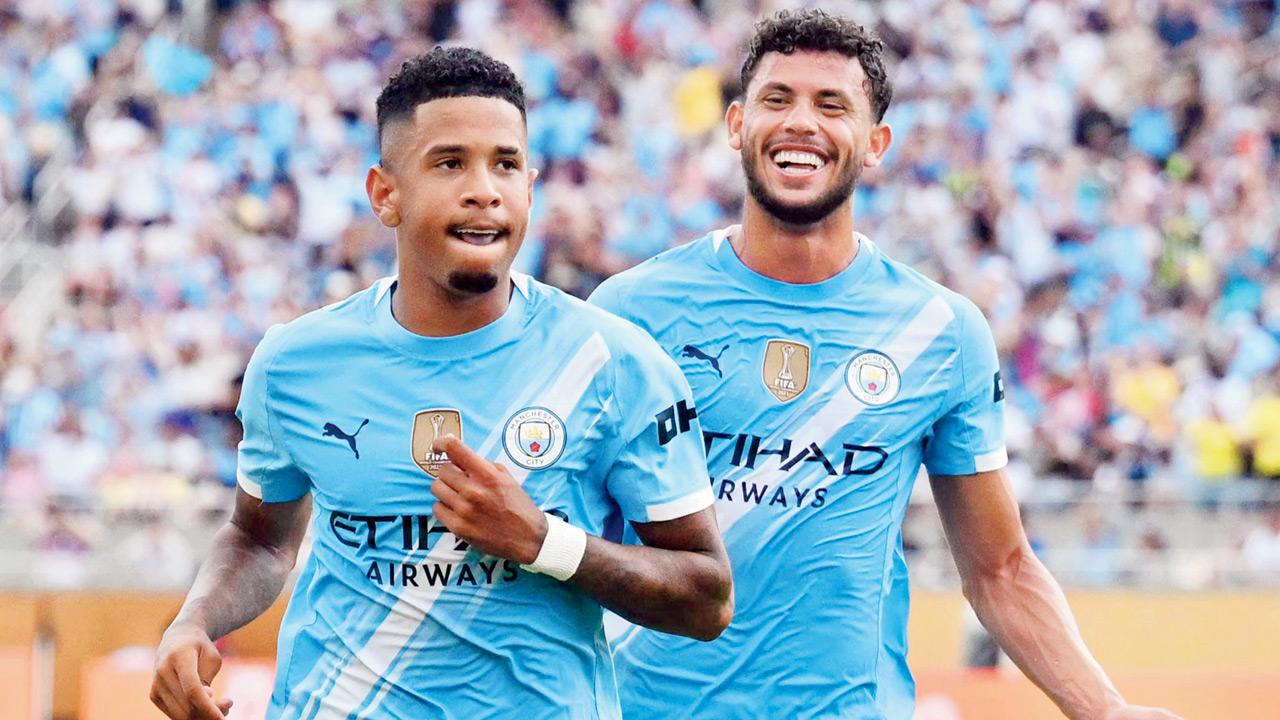City turn on style, hammer Juventus 5-2 to top Group G