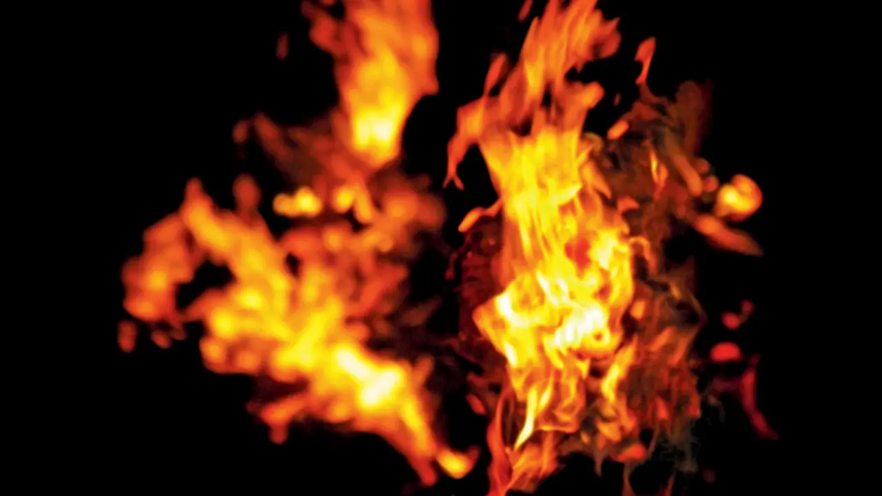 Chembur woman set on fire by husband after dispute, suffers 33 per cent burns