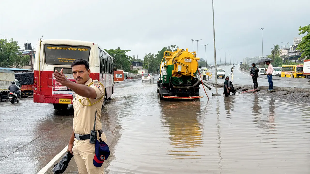 Rain reduces freshly concreted Mumbai-Ahmedabad Highway stretch into a giant lak