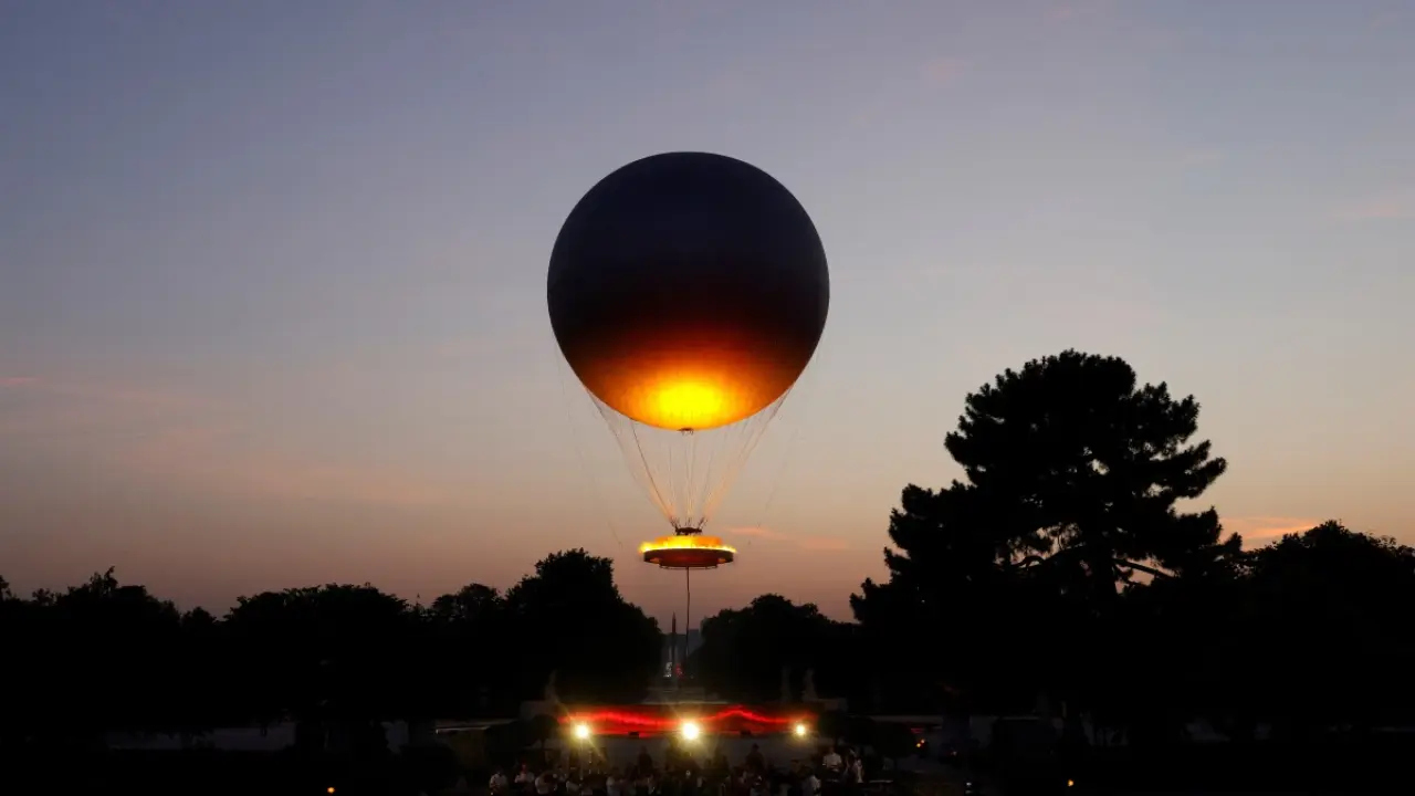 France: Reinvented Olympic balloon rises again in Paris